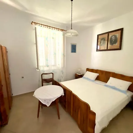 Family House Bacalja Seoska kuća Preko